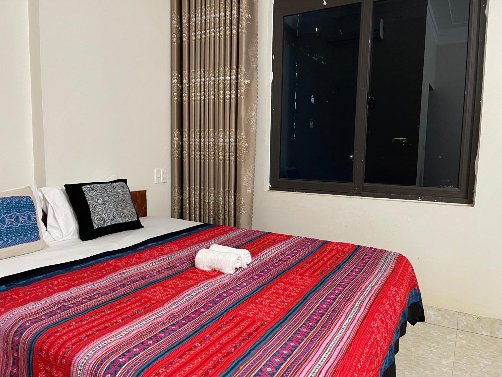 Ha Giang Yolo House And Loop Tours Hotel Exterior foto